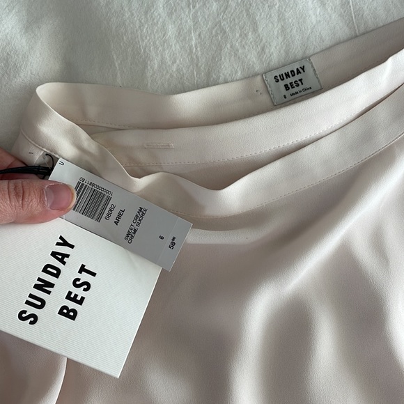 New with tags Aritzia Sunday Best skirt - Picture 5 of 10